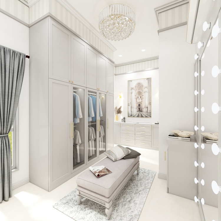 WALK IN CLOSET